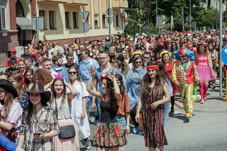 Zdjęcie nagłówkowe otwierające podstronę: Piastonalia 2018: Students' Parade