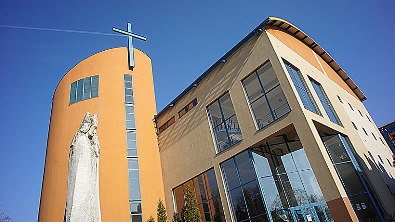 Zdjęcie nagłówkowe otwierające podstronę: Msza św. z okazji Święta Uniwersytetu Opolskiego
