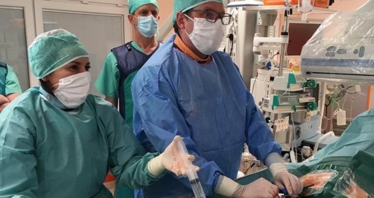 Zdjęcie nagłówkowe otwierające podstronę: Pierwszy w województwie opolskim zabieg wszczepienia bezelektrodowego rozrusznika serca