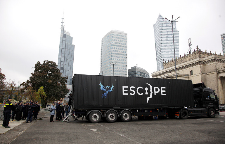 Zdjęcie nagłówkowe otwierające podstronę: Policyjny „Escape truck” stanie na kampusie UO