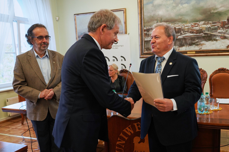 Zdjęcie nagłówkowe otwierające podstronę: New UO Senate started its work