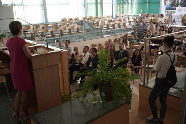 Przeniesienie do informacji o tytule: Debata o Ukraińcach w Opolu odbyła się na UO