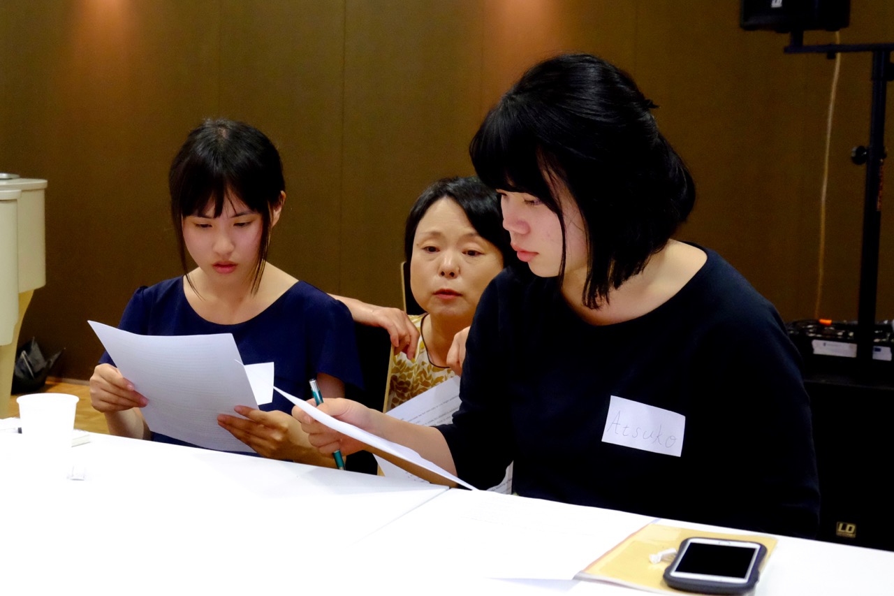 12 studentek wraz z opiekunami przyjechało na UO z koledżu żeńskiego w Kobe (Japonia) w ramach wyjazdu studyjnego