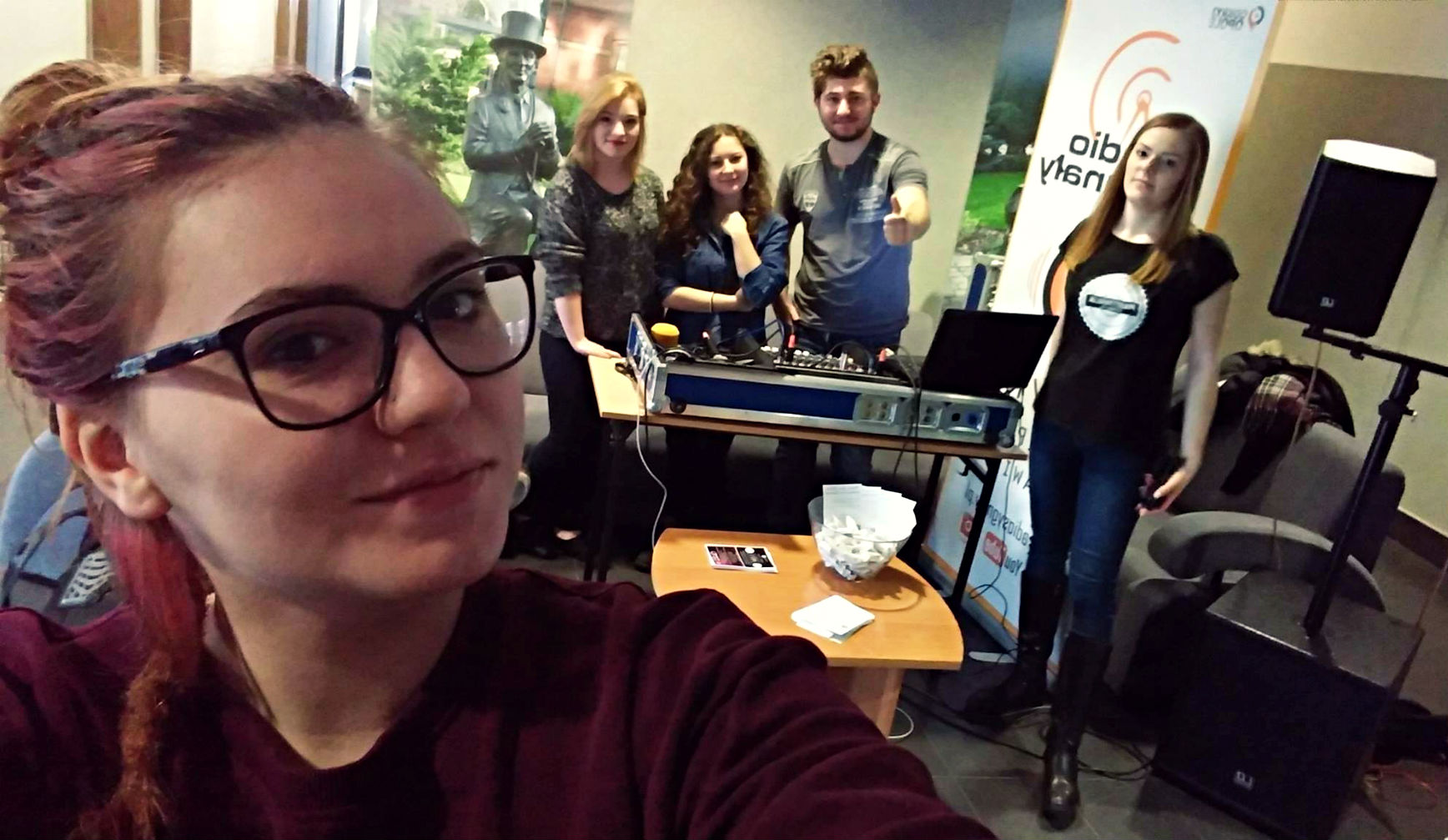 Tym razem plenerowe studio Radio Sygnałów nadaje z DS Kmicic