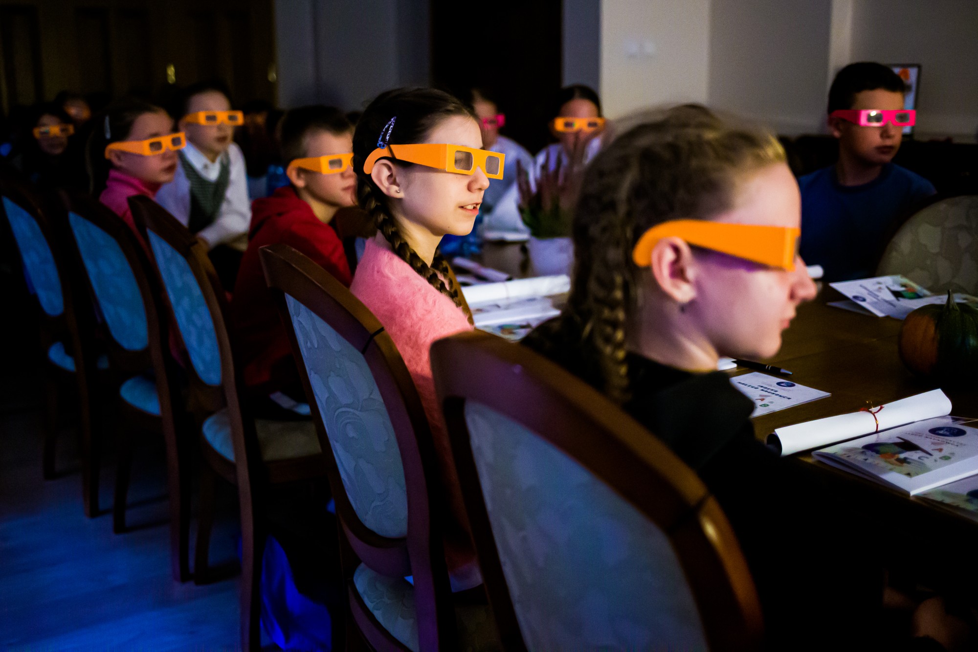 Opolski Uniwersytet Małego Naukowca, chemia, fizyka --- Villa Academica, Uniwersytet Opolski, UO --- 25.10.2025 FOT. TOMASZ CHABIOR (27)