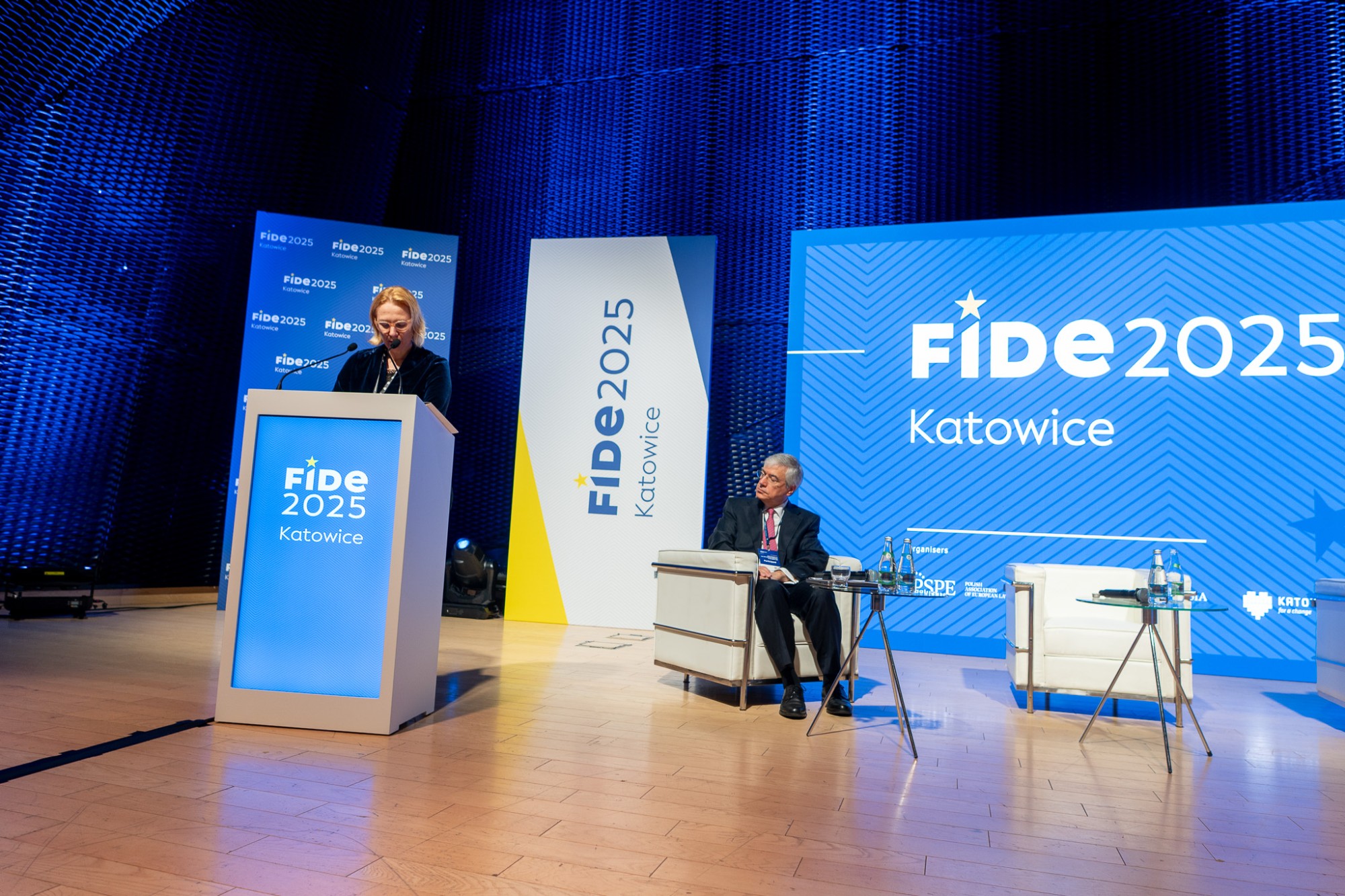 Profesor Alicja Jagielska-Burduk z INP na międzynarodowym kongresie FIDE (3)