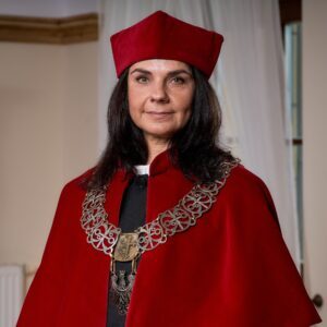 dr hab. JOANNA RYSZKA, prof. UO, prorektor ds. studentów